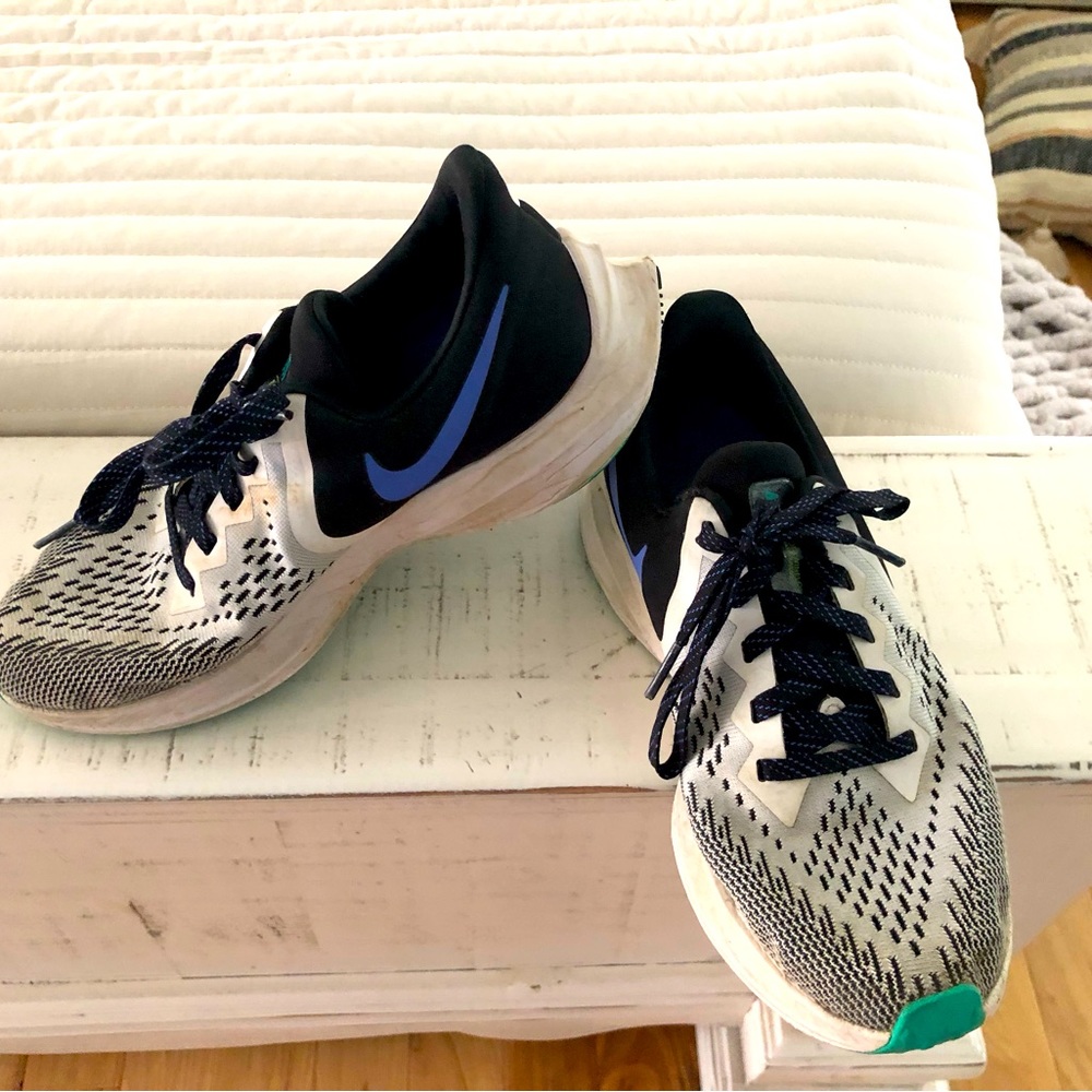 Nike shoes